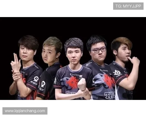 CSGO深度解析：IG战队如何通过团队协作赢得比赛胜利