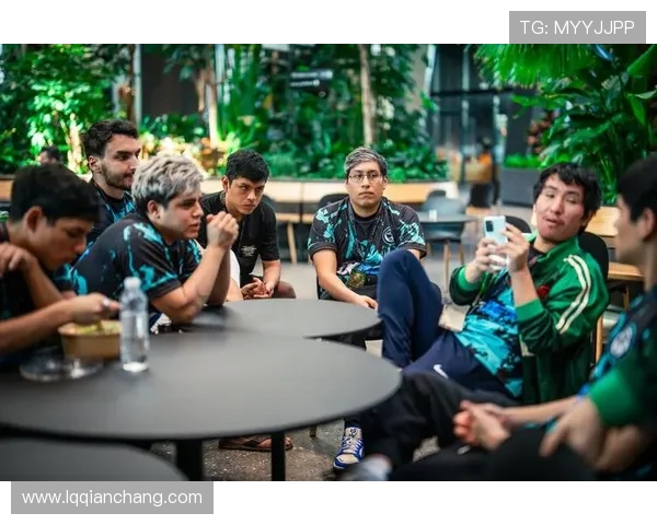 DOTA2战术排名新变化RNG战队表现出色创新高位引发关注 DOTA2战术排名新变化RNG战队表现出色创新高位引发关注