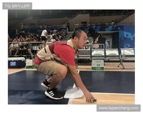 南京滑板队的默契配合与团队精神探讨