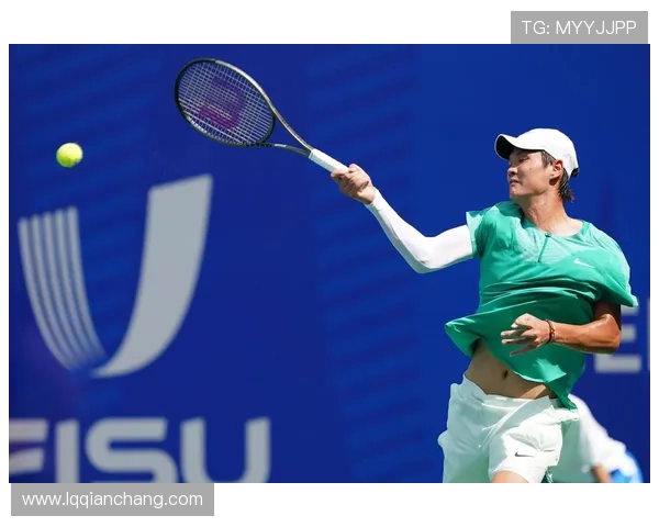 成都网球队技术揭秘：网球巨献背后的训练与策略分析