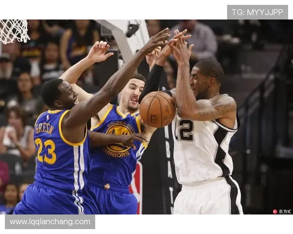 小牛与马刺精彩对决全场回放重温篮球激情瞬间