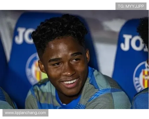 恩德里克的崛起之路:从青训天才到世界足球新星的传奇旅程 恩德里克的崛起之路:从青训天才到世界足球新星的传奇旅程