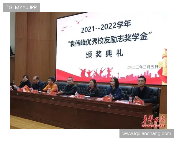 李泓澎：探索科技与人文交融的未来之路与创新实践