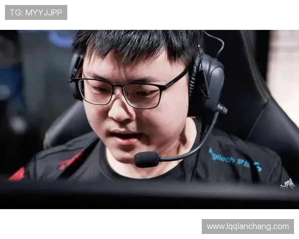 CSGO战术解析:深入探讨RNG战队的快攻策略与执行技巧 CSGO战术解析:深入探讨RNG战队的快攻策略与执行技巧