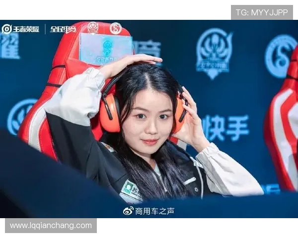 张娜在英雄联盟中的成长与挑战深度对话揭秘她的电竞人生与梦想