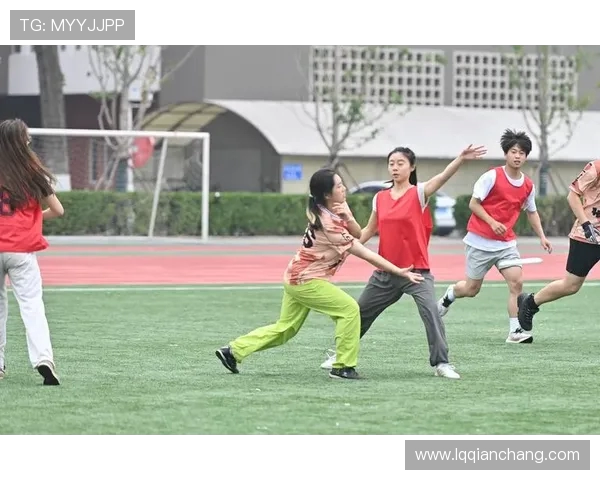 广州飞盘队与深圳飞盘队耐力对决赛后分析与反思